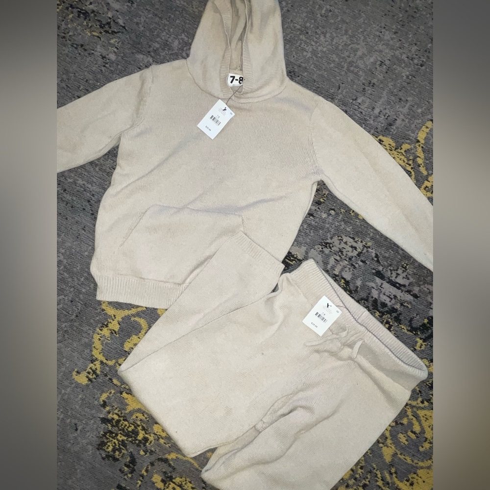 ****BRAND NEW****COTTON ON TAN HOODED SET FOR KIDS